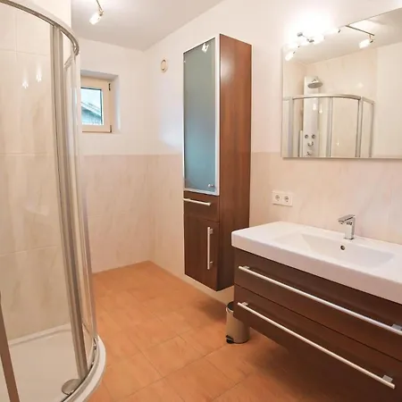 Farm stay Ek-living