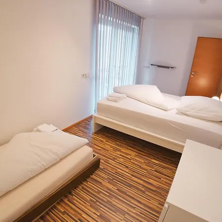 Ek-living Farm stay Fuegen