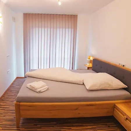 Ek-living Farm stay Fuegen