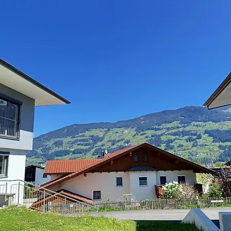 Ek-living Farm stay