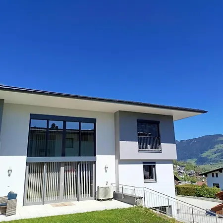 Ek-living Farm stay *