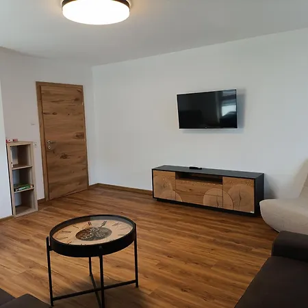 Ek-living Fuegen